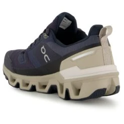 On - Women's Cloudwander Waterproof - Chaussures Multisports -Stoic Soldes on womens cloudwander waterproof chaussures multisports detail 5